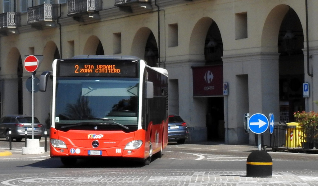Da lunedì 12 giugno orari estivi per i bus urbani ed extraurbani di Asp